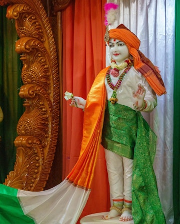 Melbourne Temple Murti Darshan