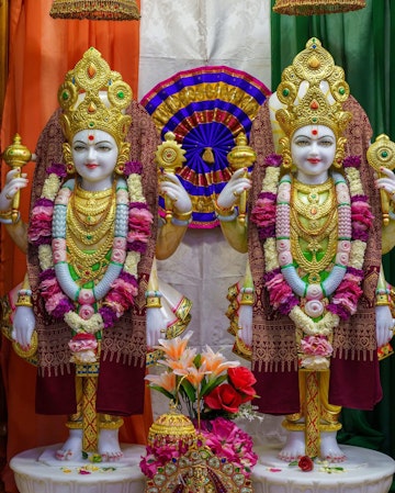 Melbourne Temple Murti Darshan