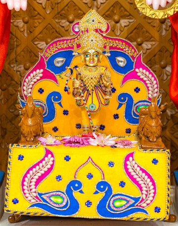 Melbourne Temple  (ISSO) Murti Darshan
