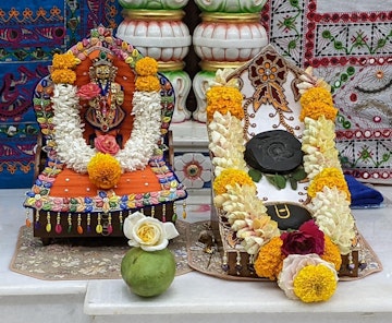 Nairobi Langata Temple Murti Darshan