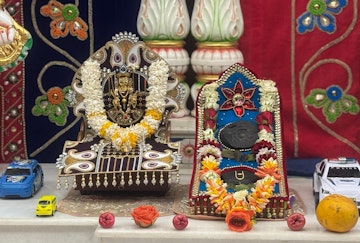 Nairobi Langata Temple Murti Darshan