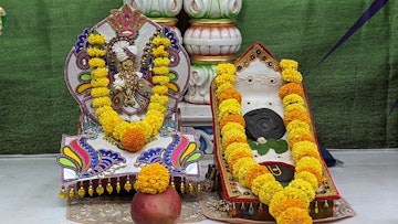 Nairobi Langata Temple Murti Darshan