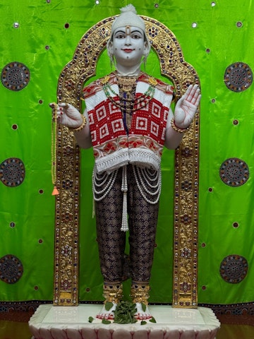 Nairobi Langata Temple Murti Darshan