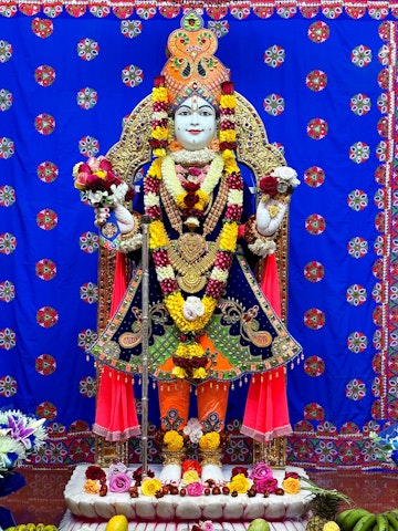 Nairobi Langata Temple Murti Darshan