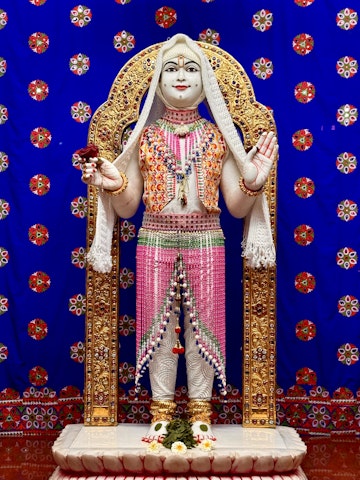 Nairobi Langata Temple Murti Darshan