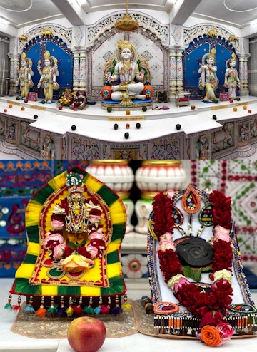 Nairobi Langata Temple Murti Darshan