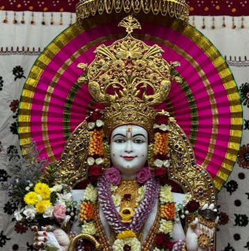 Nairobi Langata Temple Murti Darshan
