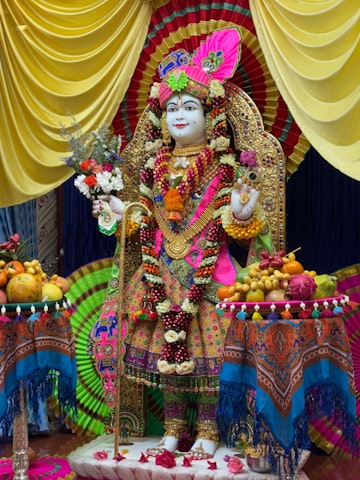 Nairobi Langata Temple Murti Darshan