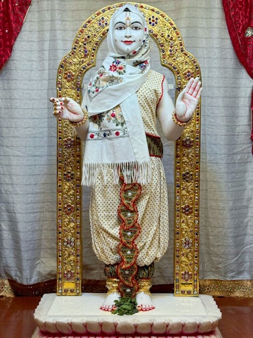 Nairobi Langata Temple Murti Darshan