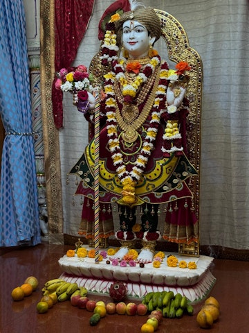 Nairobi Langata Temple Murti Darshan