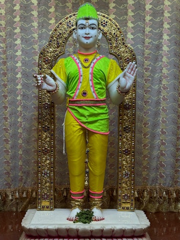 Nairobi Langata Temple Murti Darshan