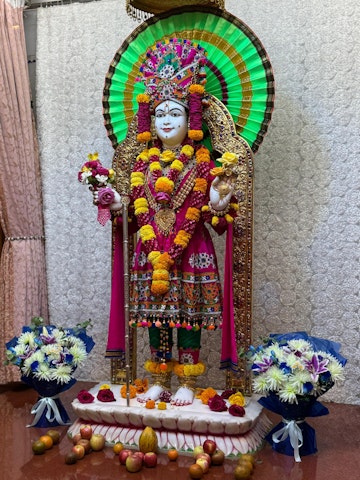 Nairobi Langata Temple Murti Darshan