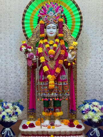 Nairobi Langata Temple Murti Darshan
