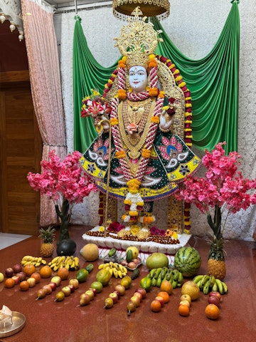 Nairobi Langata Temple Murti Darshan