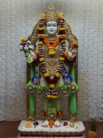 Nairobi Langata Temple Murti Darshan