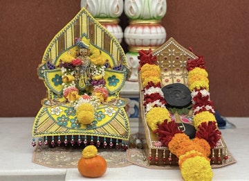 Nairobi Langata Temple Murti Darshan