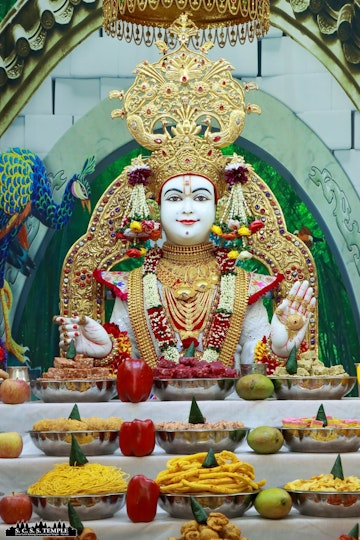 Nairobi Langata Temple Murti Darshan