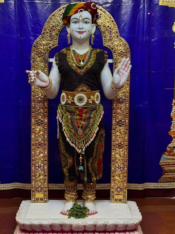 Nairobi Langata Temple Murti Darshan