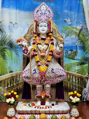 Nairobi Langata Temple Murti Darshan