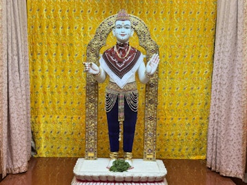 Nairobi Langata Temple Murti Darshan