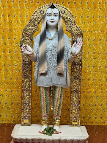 Nairobi Langata Temple Murti Darshan