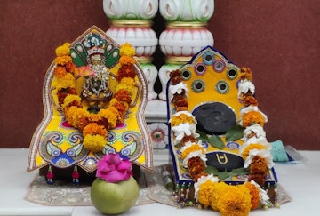 Nairobi Langata Temple Murti Darshan