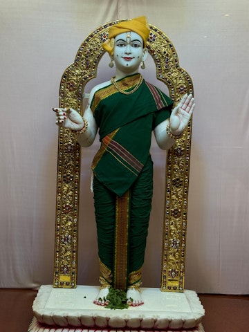 Nairobi Langata Temple Murti Darshan