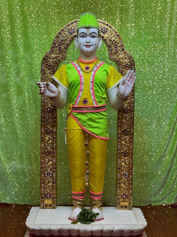 Nairobi Langata Temple Murti Darshan
