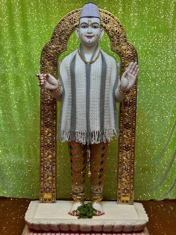 Nairobi (Langata) Temple Murti Darshan