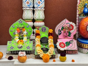 Nairobi (Langata) Temple Murti Darshan