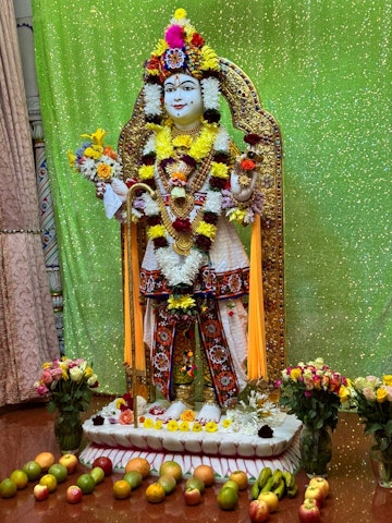 Nairobi (Langata) Temple Murti Darshan