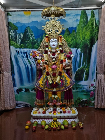 Nairobi Langata Temple Murti Darshan