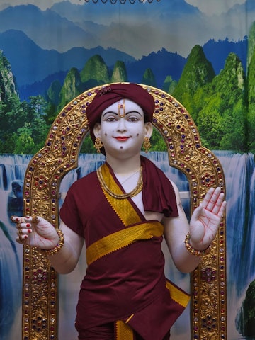 Nairobi Langata Temple Murti Darshan