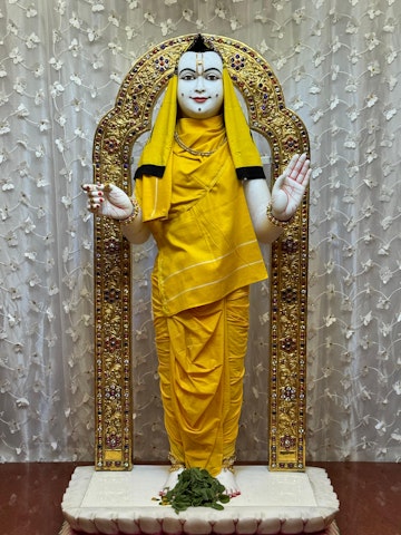 Nairobi Langata Temple Murti Darshan
