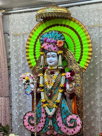 Nairobi Langata Temple Murti Darshan