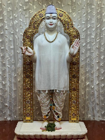Nairobi Langata Temple Murti Darshan
