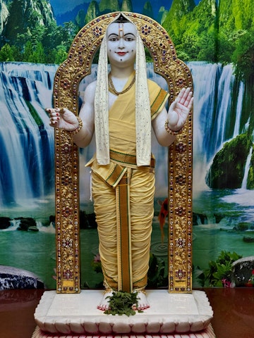 Nairobi Langata Temple Murti Darshan