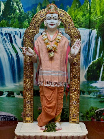 Nairobi Langata Temple Murti Darshan