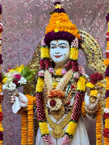 Nairobi Langata Temple Murti Darshan