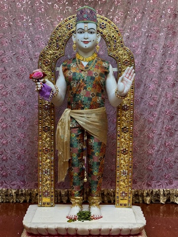 Nairobi Langata Temple Murti Darshan