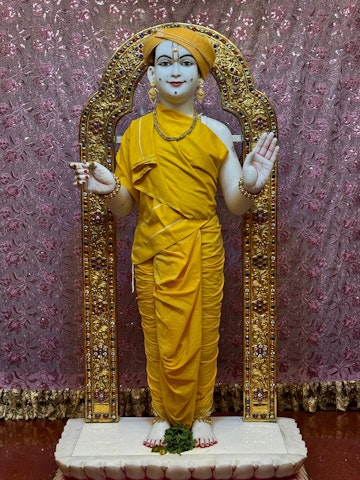 Nairobi Langata Temple Murti Darshan