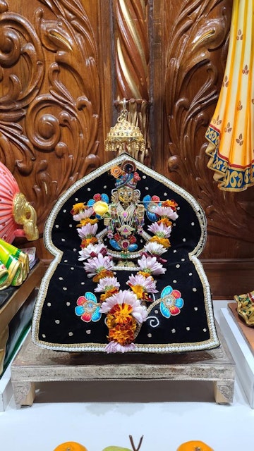 Perth Temple Murti Darshan