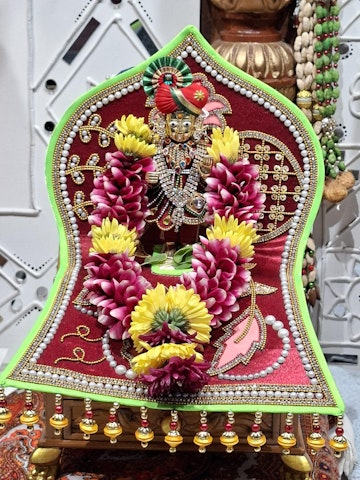 Perth Temple Murti Darshan