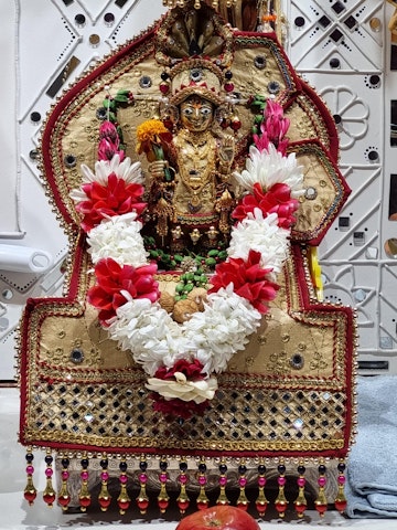 Perth Temple Murti Darshan