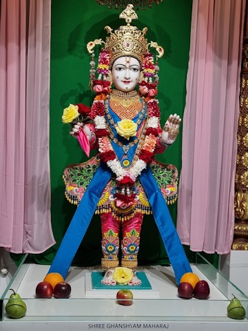 Perth Temple Murti Darshan