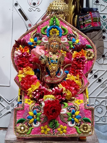 Perth Temple Murti Darshan