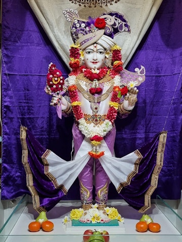 Perth Temple Murti Darshan