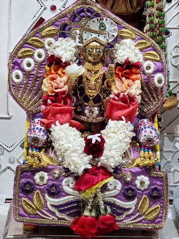 Perth Temple Murti Darshan