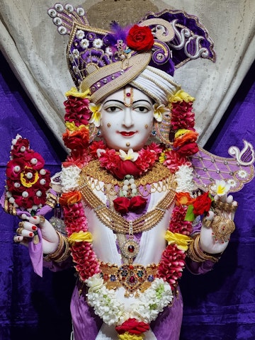 Perth Temple Murti Darshan