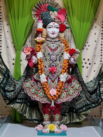 Perth Temple Murti Darshan